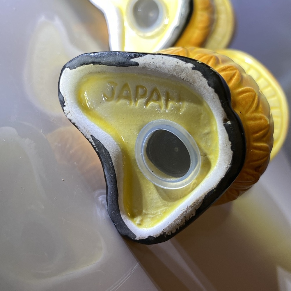 Vintage Anthropomorphic Angry Mushroom Salt & Pepper Shakers (Made in Japan) | - Picture 10 of 10